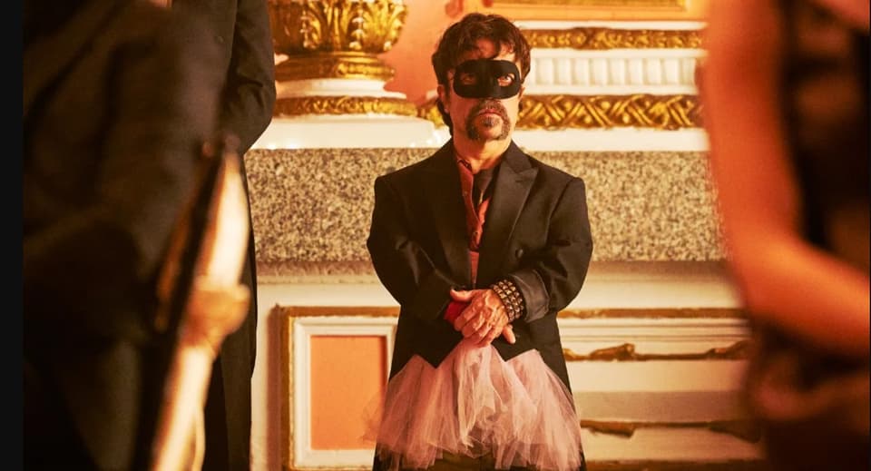 Peter Dinklage as Winston Gooze